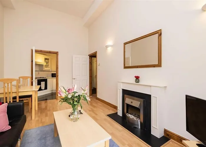 Cozy Apartment Steps From Everything - Heart Of Dublin